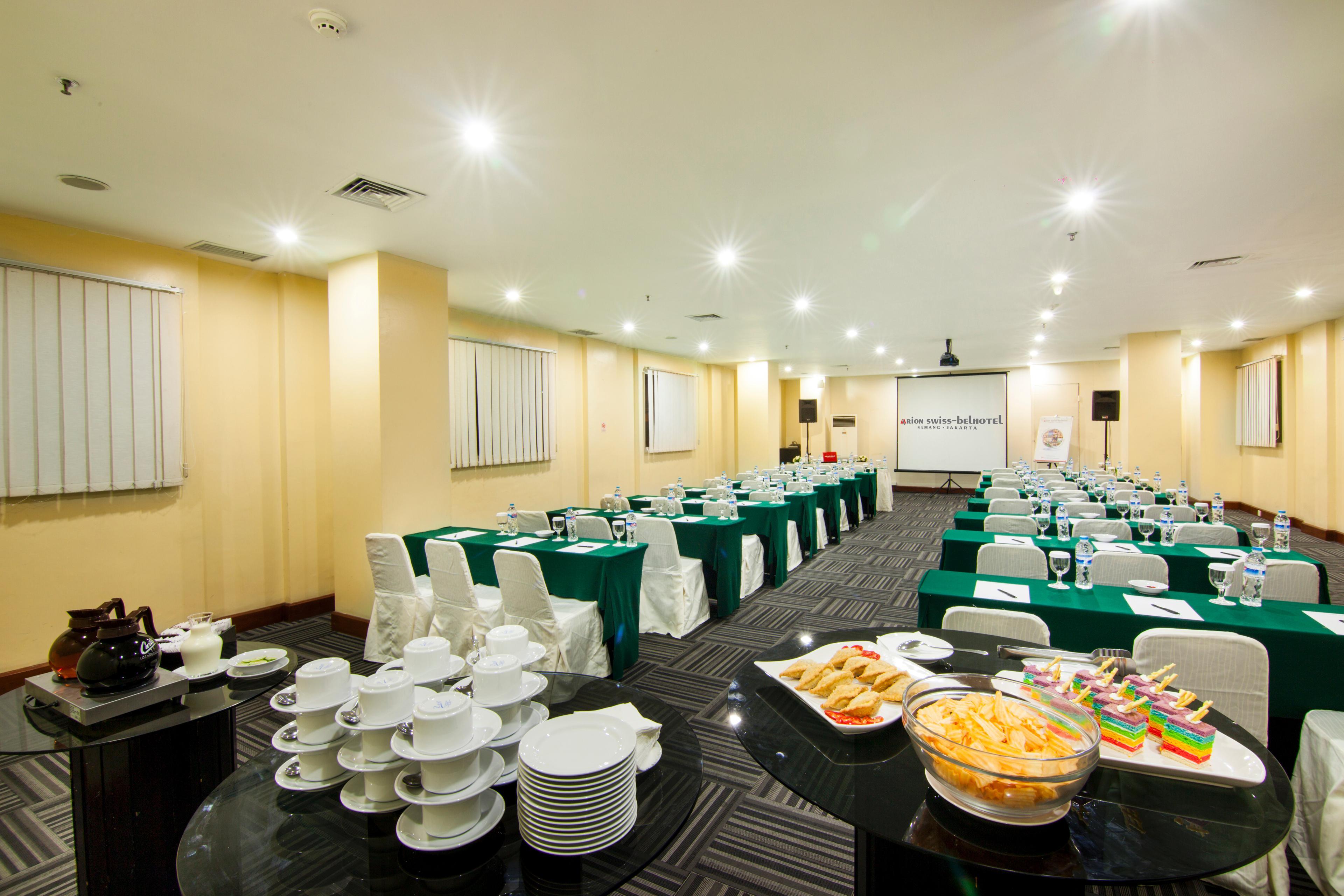 Arion Kemang Hotel 4*